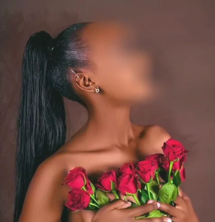 Annika, 23