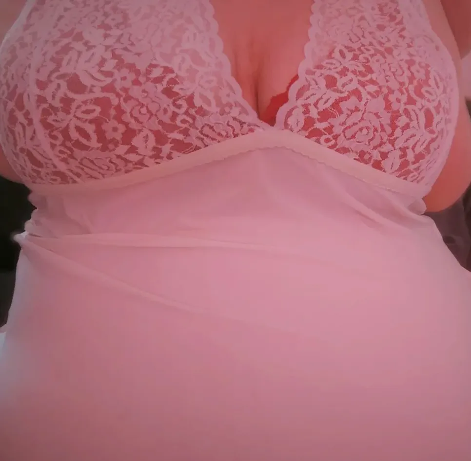 Diana, 31