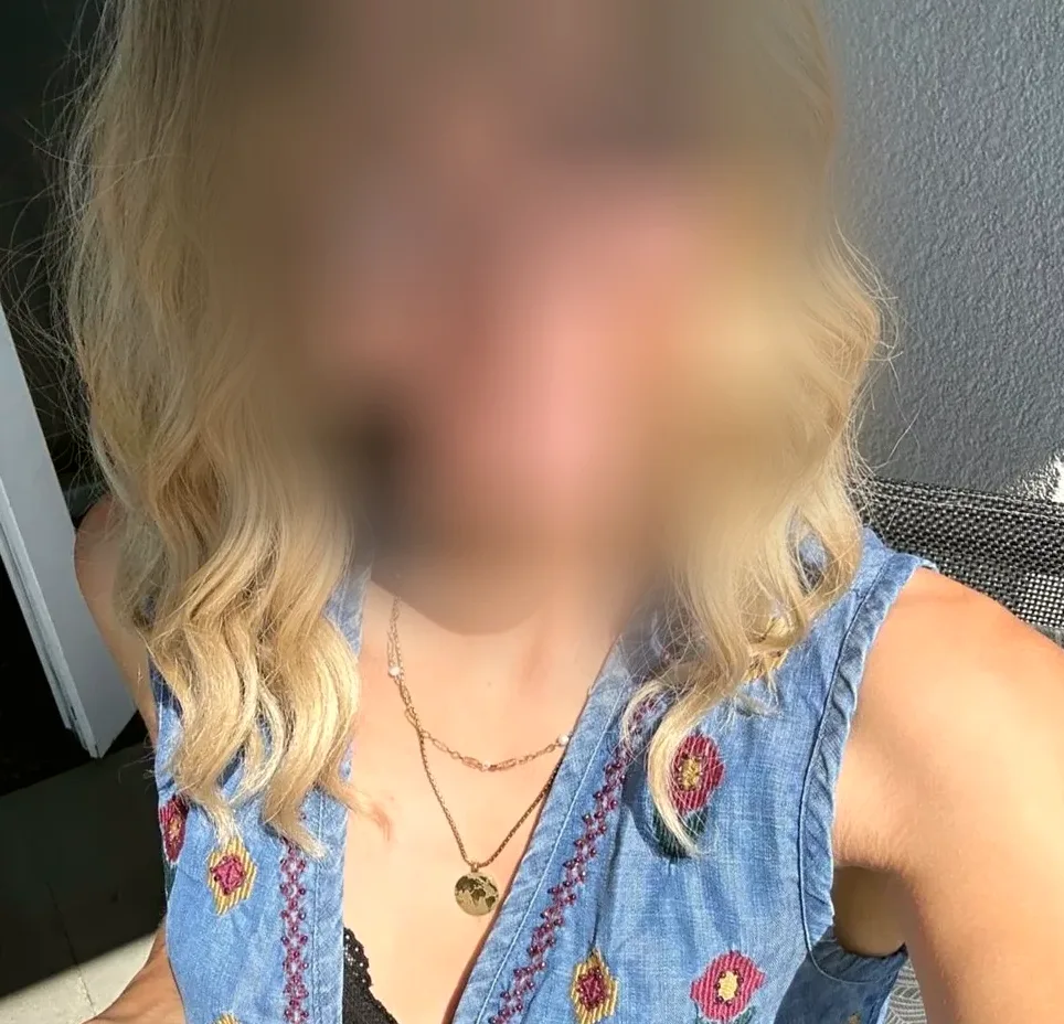 Dilara, 26